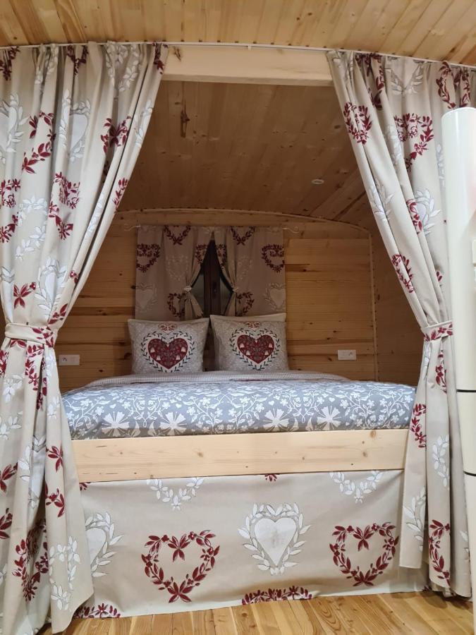 Lodge Les Roulottes A Sandie